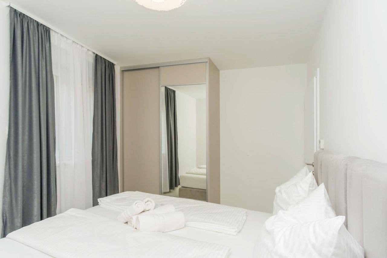 Apartmani Simi - The Sun Crikvenica Exterior photo