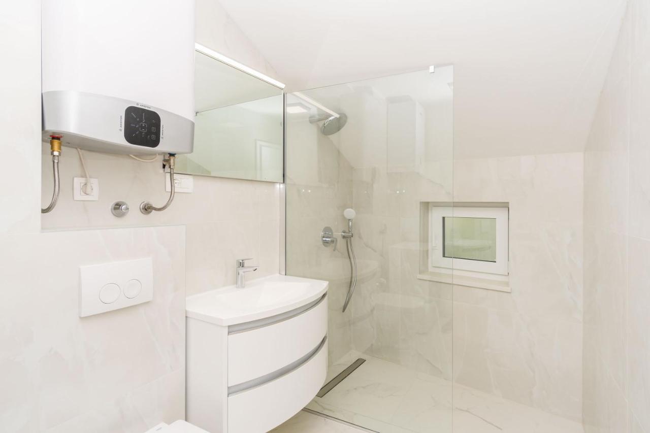 Apartmani Simi - The Sun Crikvenica Exterior photo