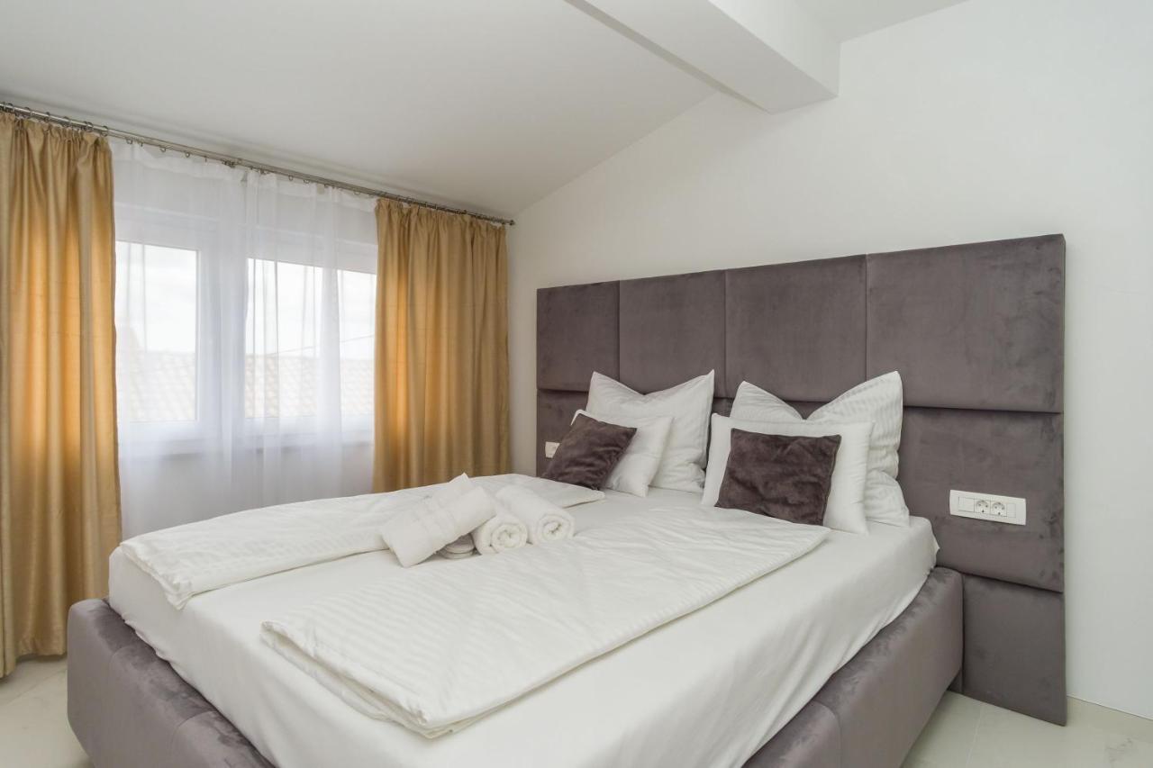 Apartmani Simi - The Sun Crikvenica Exterior photo